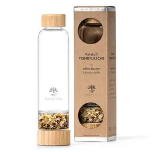 trinkflasche aus glas mit edelsteinen