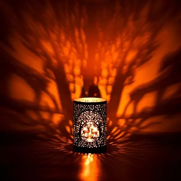 Zauberhaftes Windlicht mit Wald- und Rehmotiv "Magic-Elina" – Bild 2